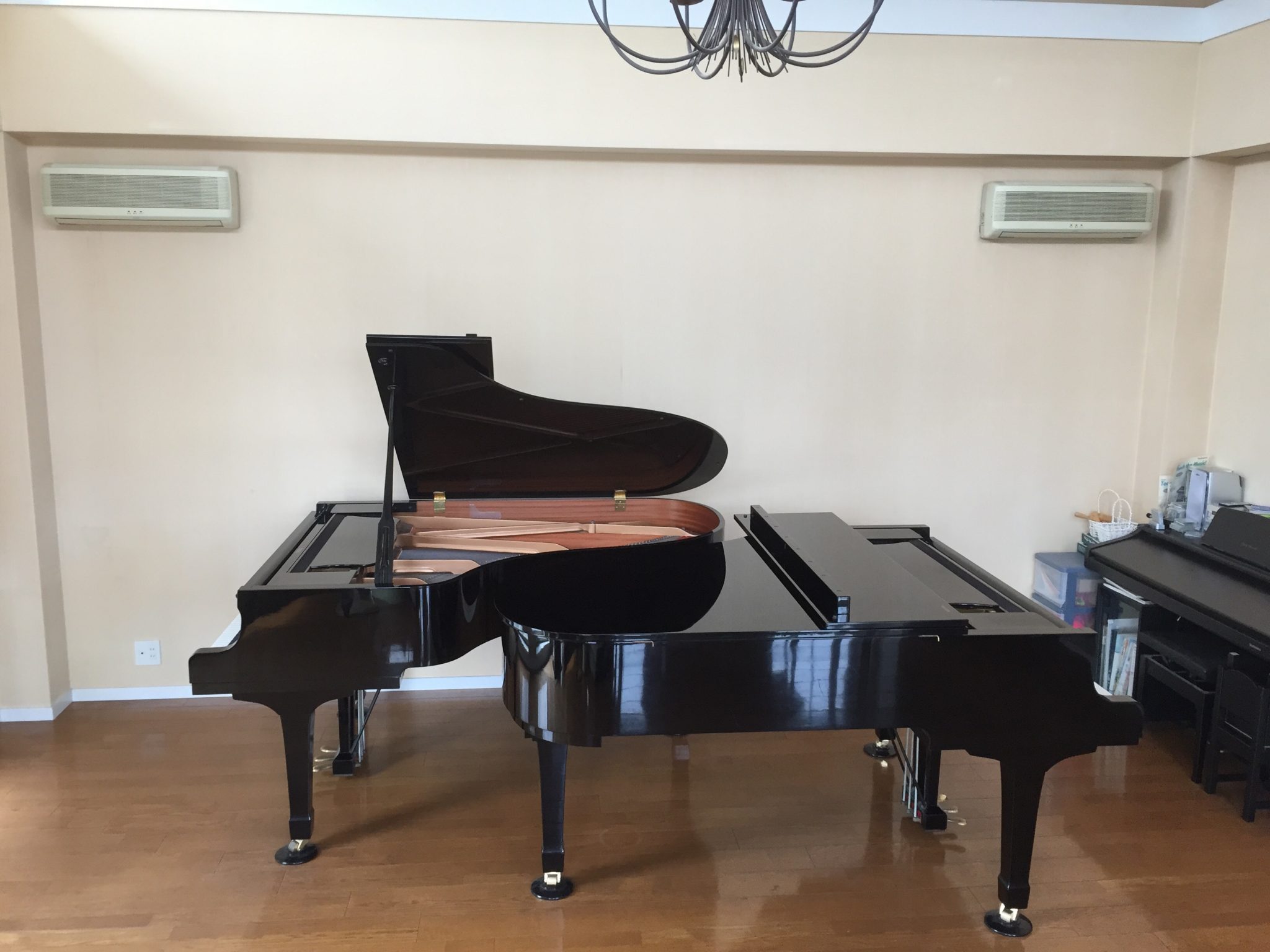 2台のピアノ、置き方も色々あります🎹 | 皆川ピアノスタジオ|横浜市