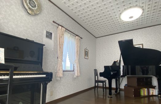 さかいピアノ教室リトミック教室 | 大牟田市三池にある個人ピアノ教室リトミック教室 | オンラインレッスン